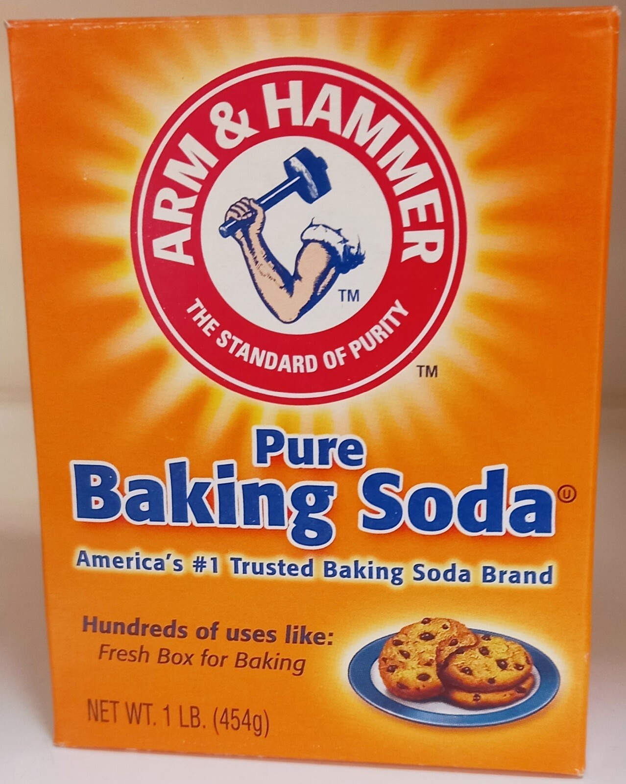 ARM & HAMMER Pure Baking Soda 1 LB (454g) America’s #1 Trusted Baking Soda Brand