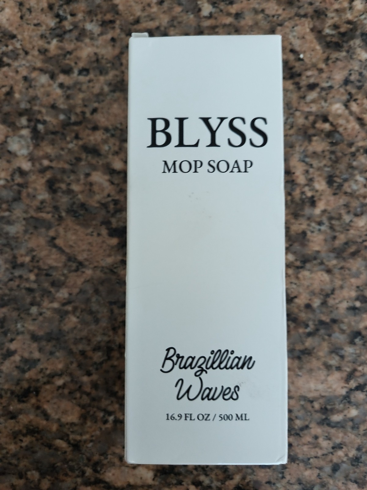 Blyss Mop Soap Cleaning Concentrate Heartbreaker 16.9fl oz Exp 12/2028 NEW