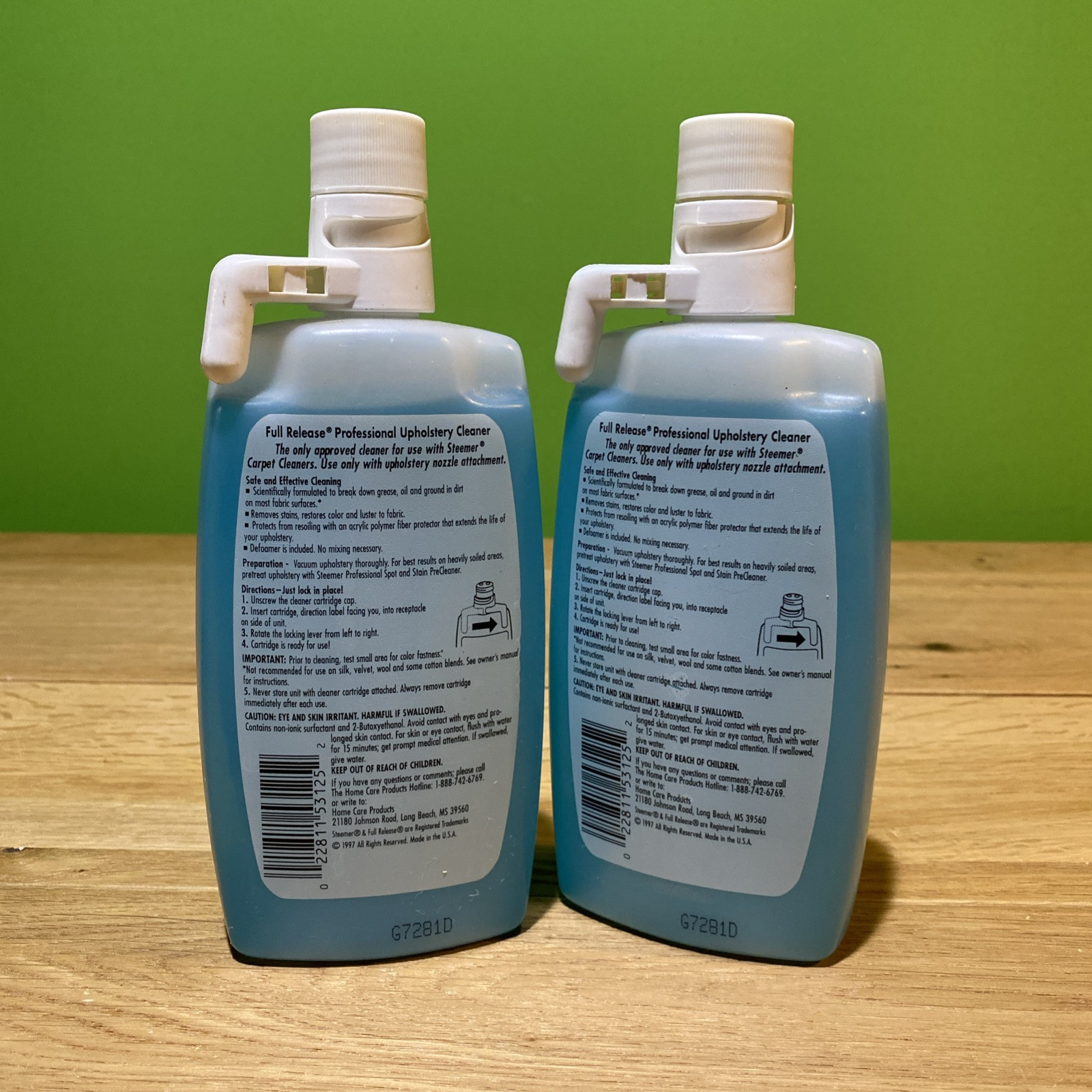 2 Bottles Full Realse Upholstery Cleaner for Steemer Carpet Cleaner VTG 1997