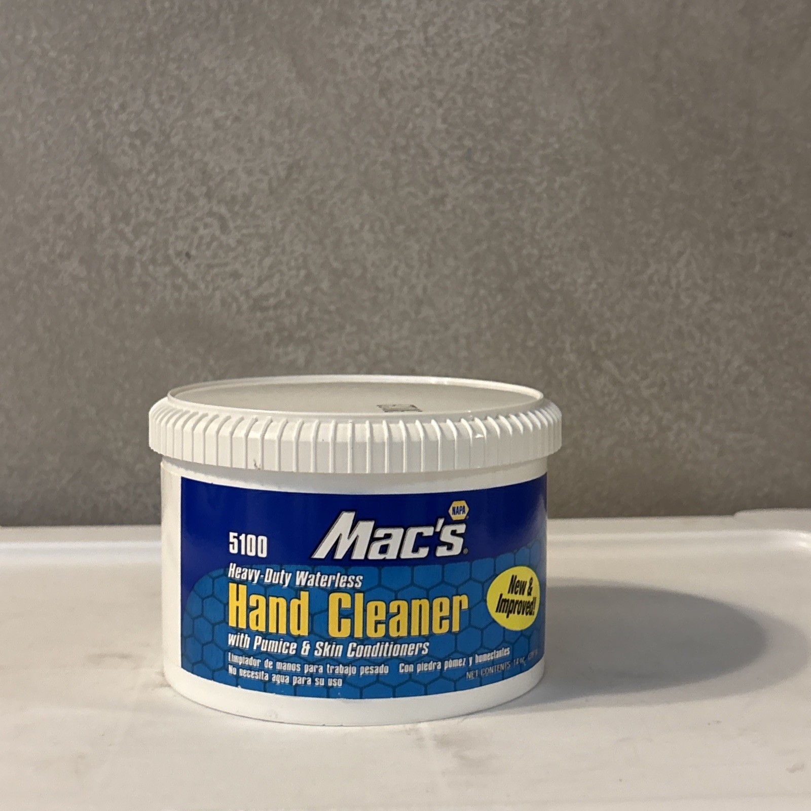 Mac’s Heavy Duty Waterless Hand Cleaner 5000, new Container 14oz.